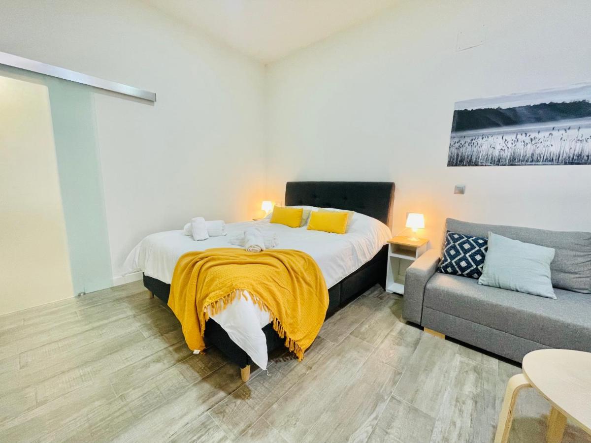 Acogedor Y Bien Situado P6 Apartment Malaga Exterior photo